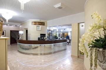 Фотографии Отель Hotel Lord г. Кросно (Польша) №4 Фото Отель Hotel Lord г. Кросно 4