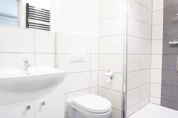 Фото номера Трехместный номер Хостелы Hostel 66 г. Кросно 4