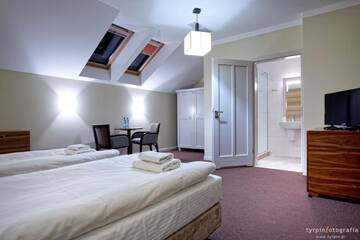 Фото номера Двухместный номер с 1 кроватью Отель Hotel Lord г. Кросно 2